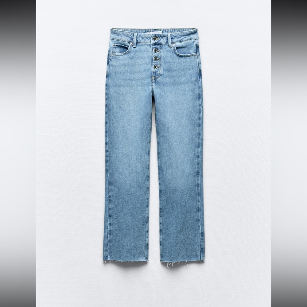 Zara High Wasted Mini Flare Jeans